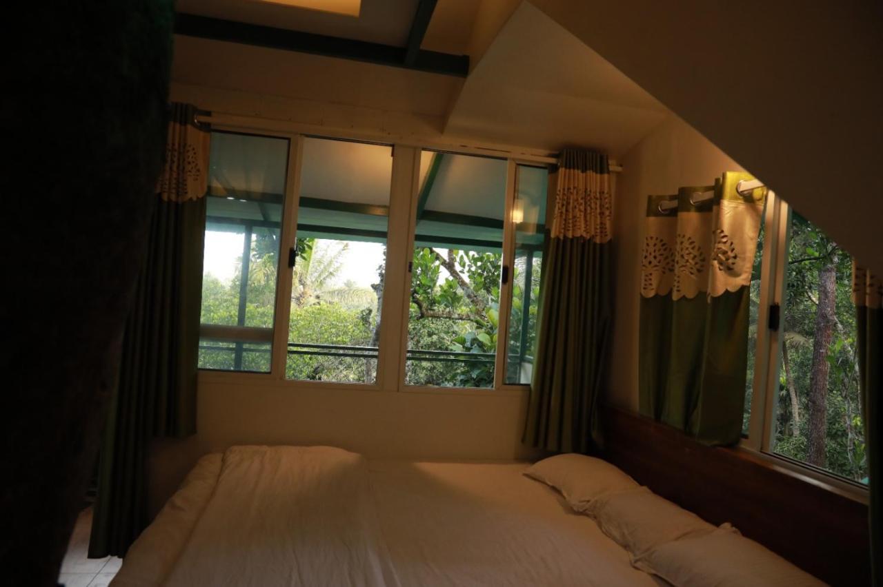 Spicebuds - Ramakkalmedu Homestay *