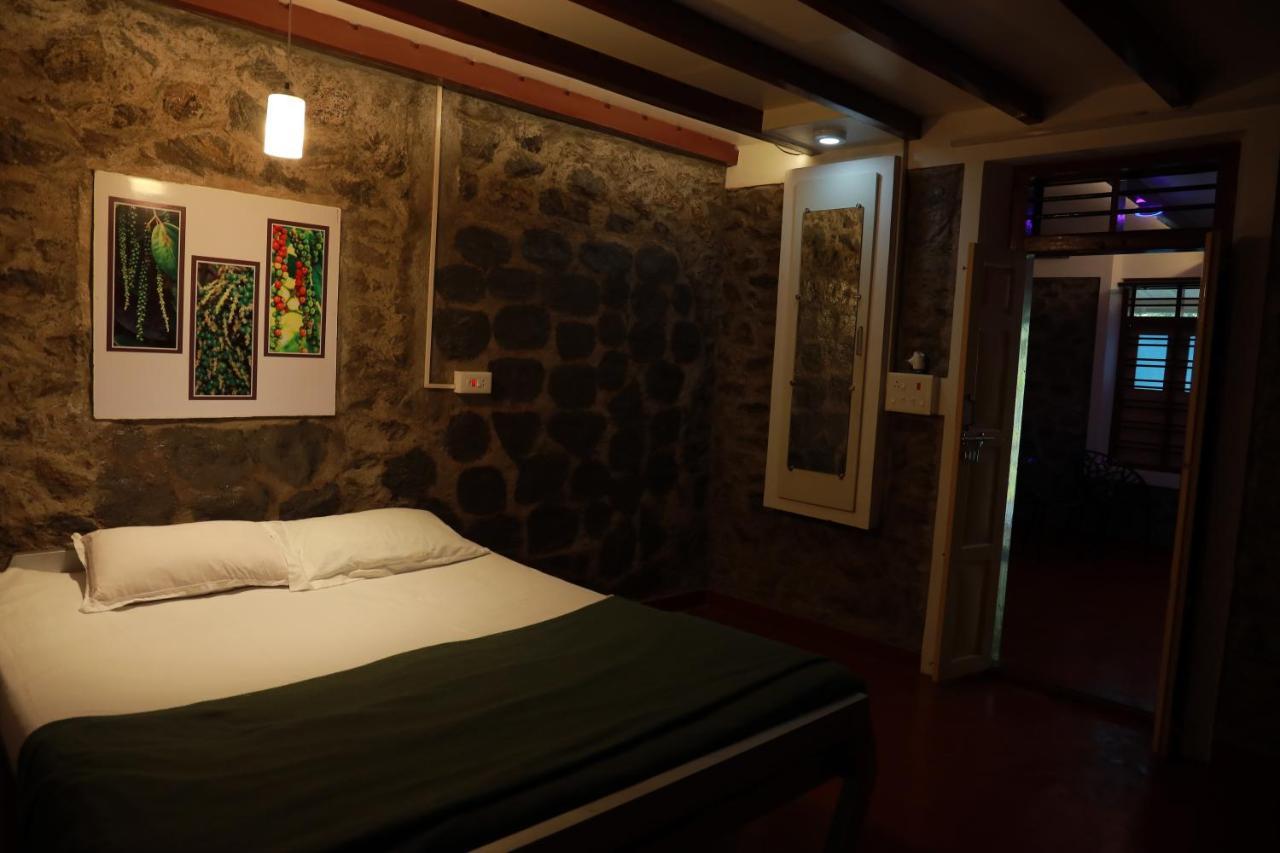 Spicebuds - Ramakkalmedu Homestay